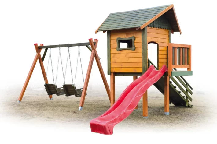 Plac zabaw P10 – wszechstronny zestaw do zabawy z domkiem, huśtawką i zjeżdżalnią