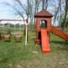 Plac zabaw P20 – wszechstronny zestaw do zabawy z domkiem, huśtawką i zjeżdżalnią
