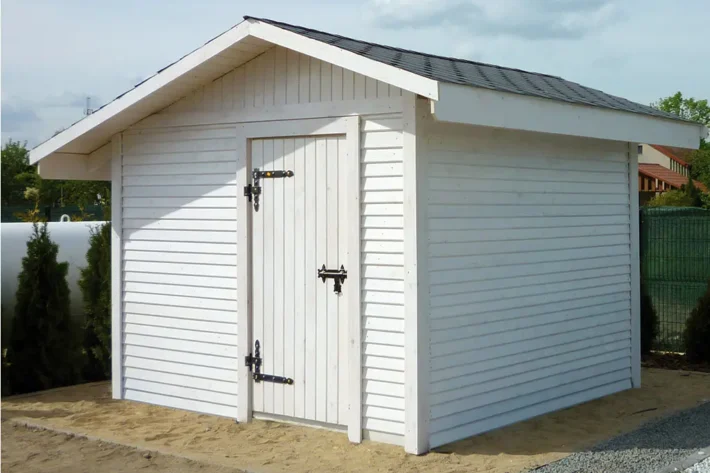 Domek narzędziowy D2 to idealne rozwiązanie dla osób poszukujących praktycznego i wytrzymałego miejsca do przechowywania narzędzi, sprzętu ogrodowego lub innych przedmiotów. Jego kompaktowe wymiary 3,00m x 3,00m sprawiają, że świetnie sprawdzi się w każdym ogrodzie.