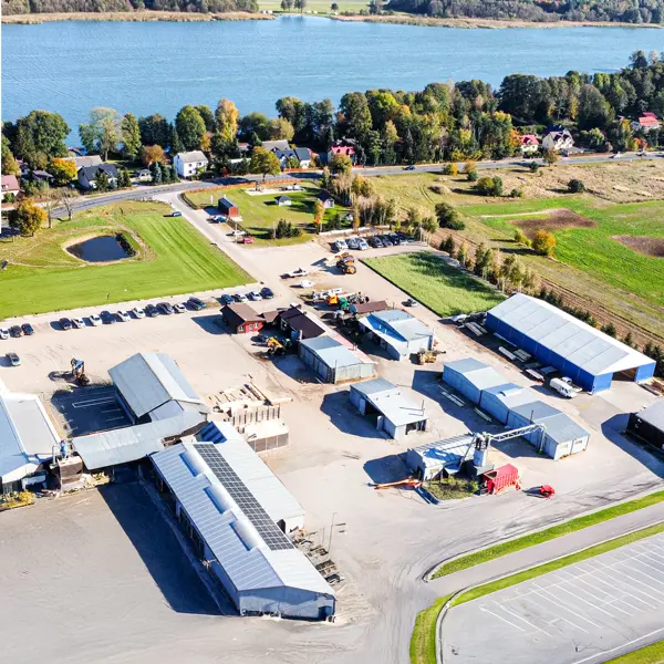 drewniane place zabaw do ogrodu